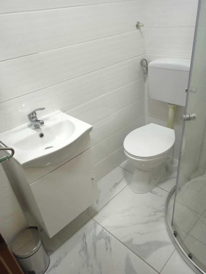 Gizmo apartments Gornji Karin Esterno foto